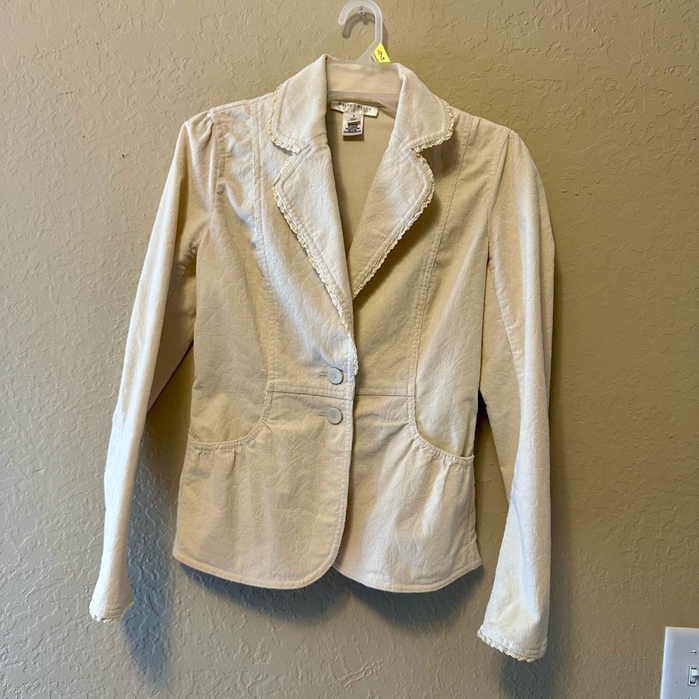 White House Black Market Blazer Womens Size 2 creamy color/decorative collar - Picture 2 of 9